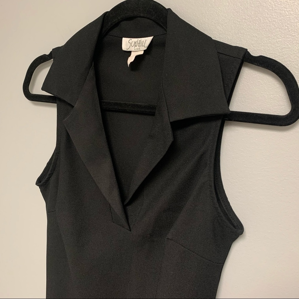 Vintage 60s/70s Sharp Collar Sleeveless Blouse